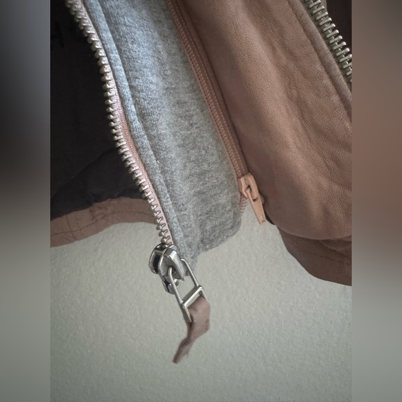 NWT Mauritius Leather hooded Jacket Blush removable hood M Lamb leather - Picture 16 of 16